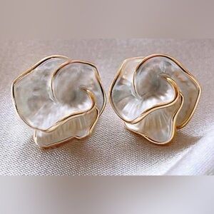 Gold&Silver Floral Earrings